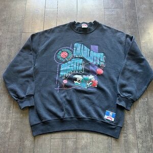 Vintage Charolette Hornets Crewneck Faded Black
